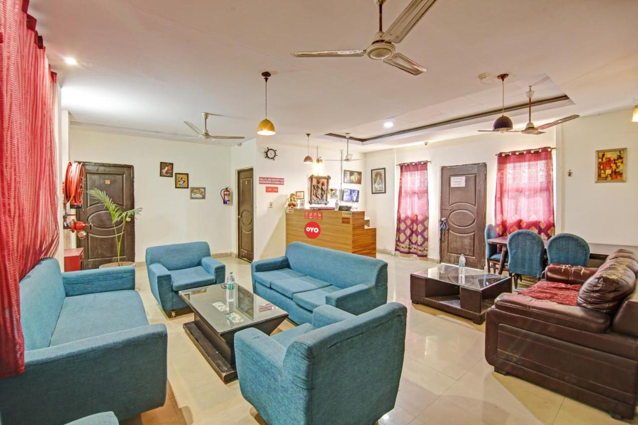 Hotel O Glorious Stayz Noida Eksteriør billede