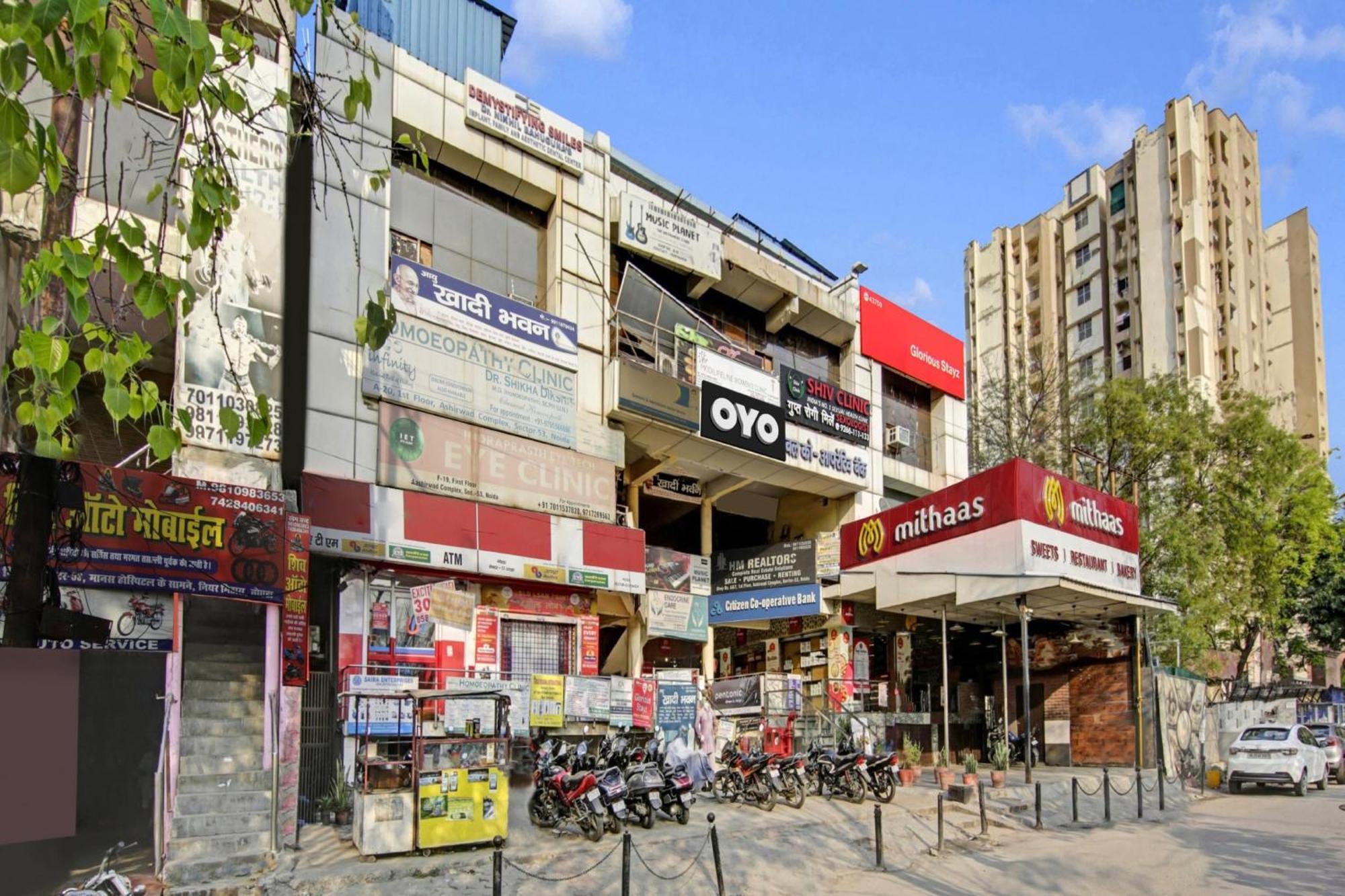 Hotel O Glorious Stayz Noida Eksteriør billede