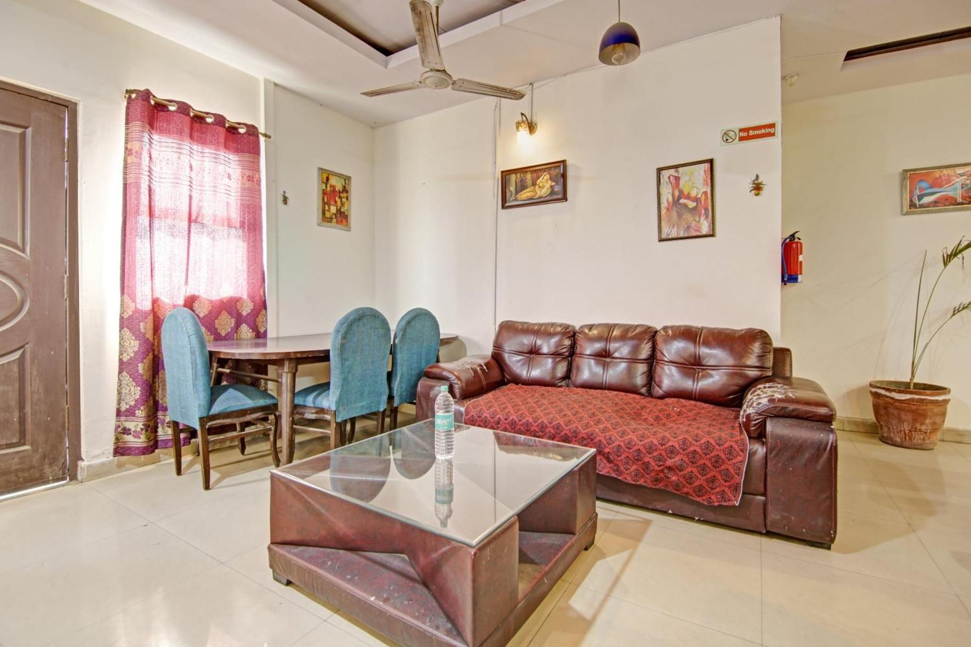 Hotel O Glorious Stayz Noida Eksteriør billede